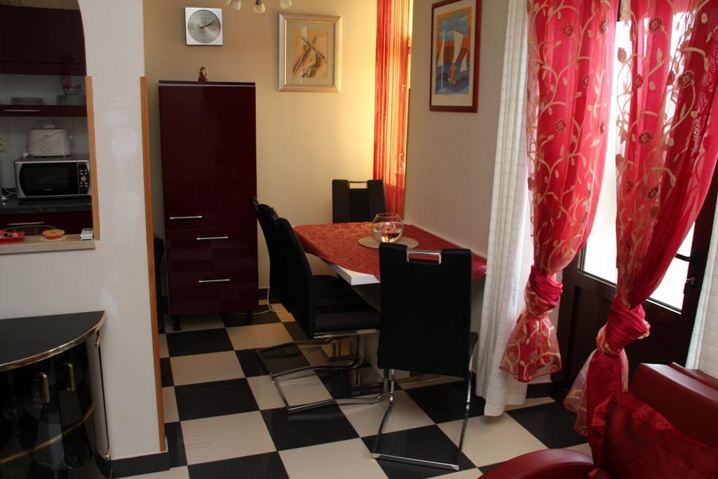 Apartments Mia Podgora Quarto foto